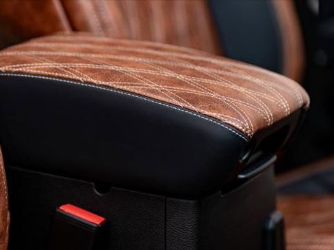 Used 2026 Jeep Gladiator Sport image 34