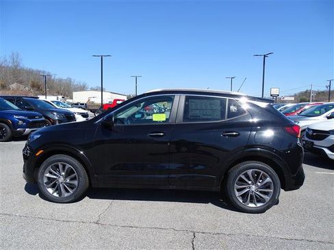 Used 2023 Buick Encore GX Select w/ Experience Buick Package image 2