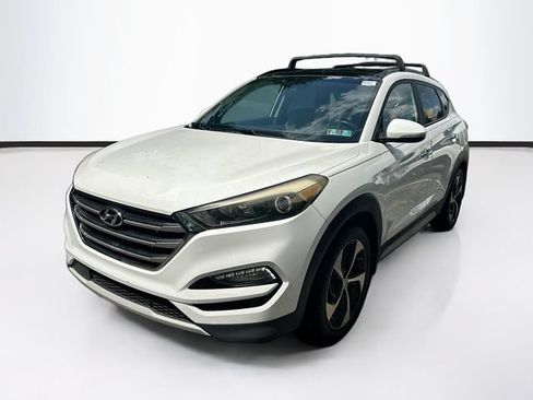 Used 2017 Hyundai Tucson Limited w/ Limited Ultimate Package 03 AWD/4WD image 4