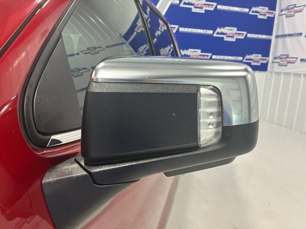 Used 2023 Chevrolet Silverado 1500 High Country w/ Technology Package AWD/4WD image 18