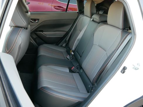 Used 2024 Subaru Crosstrek 2.5i Limited w/ Crosstrek Mirror Package image 20