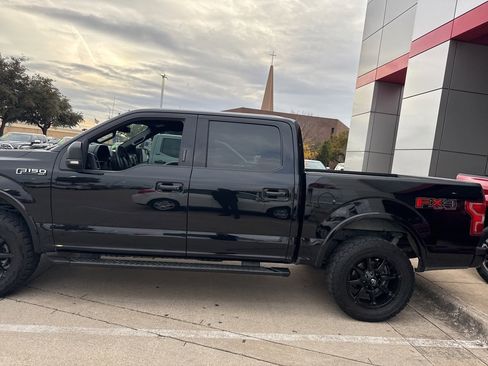Used 2019 Ford F150 XLT w/ Equipment Group 302A Luxury image 9