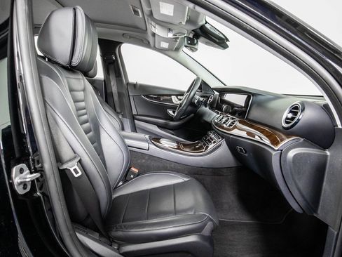 Used 2023 Mercedes-Benz E 350 Sedan image 10