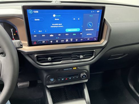 Used 2026 Ford Bronco Sport Outer Banks w/ Outer Banks Tech Package+ AWD/4WD image 17