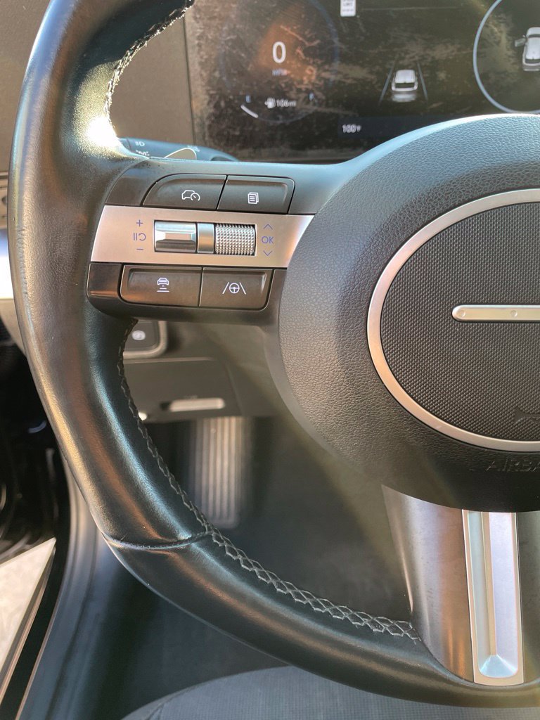 Used 2024 Hyundai Kona SEL w/ Convenience Package FWD image 16