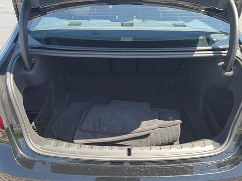 Used 2020 BMW 330i xDrive Sedan w/ Premium Package image 18