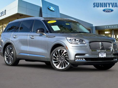 Used 2021 Lincoln Aviator Reserve w/ Equipment Group 202A AWD/4WD image 1