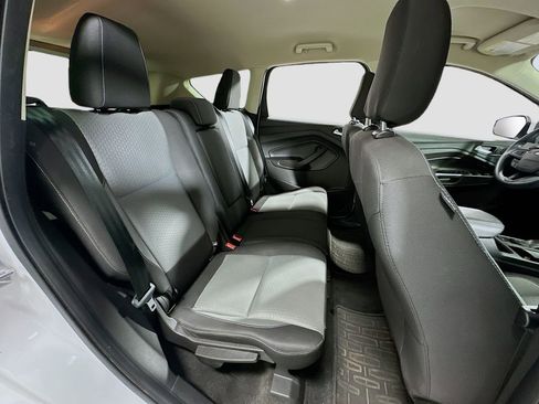 Used 2018 Ford Escape SE image 28
