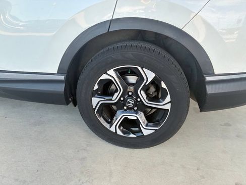 Used 2018 Honda CR-V Touring image 8