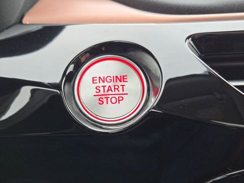 Used 2022 Acura MDX SH-AWD w/ Technology Package image 39