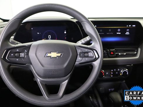 Used 2025 Chevrolet TrailBlazer LT AWD/4WD image 58
