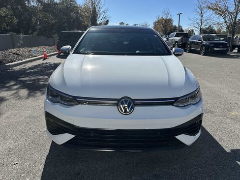 Used 2023 Volkswagen Golf R image 9