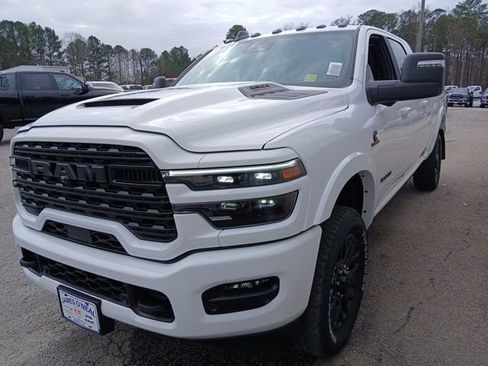 New 2026 RAM 2500 Limited image 15