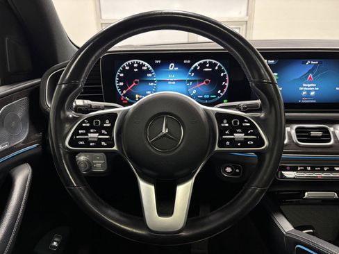 Used 2020 Mercedes-Benz GLE 450 4MATIC w/ MBUX Technology Package image 24