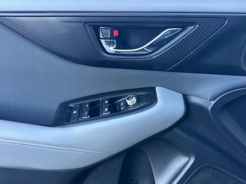 Used 2024 Subaru Outback Premium image 11