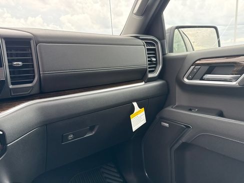 New 2026 GMC Sierra 1500 Elevation w/ Preferred Package AWD/4WD image 24