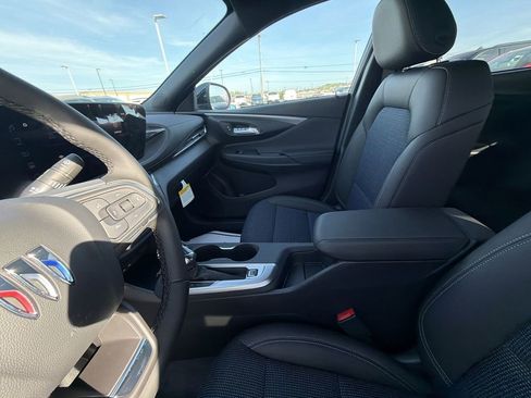 New 2026 Buick Envista Preferred w/ Convenience I Package FWD image 11