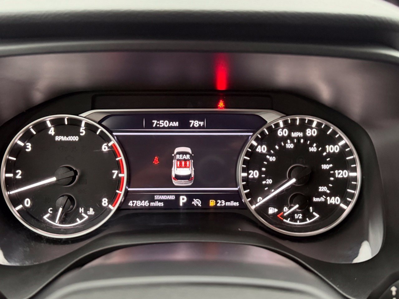 Certified 2025 Nissan Rogue SV FWD image 14
