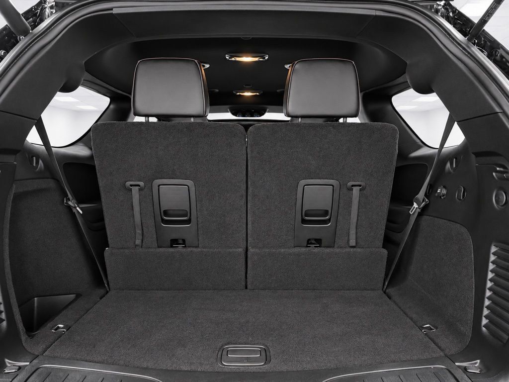 Used 2023 Dodge Durango R/T w/ Tow 'N Go Package AWD/4WD image 19