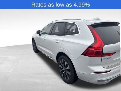 Certified 2023 Volvo XC60 B5 Plus w/ Climate Package image 12