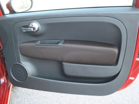 Used 2014 FIAT 500 Pop image 7