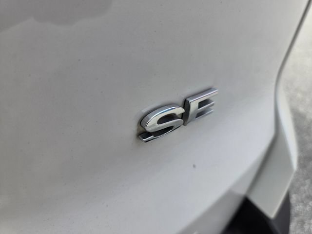 Used 2018 Ford EcoSport SE FWD image 15