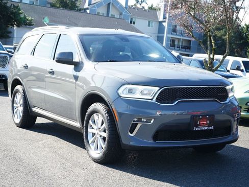 Used 2021 Dodge Durango SXT image 7