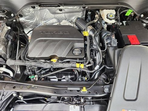 New 2026 Chevrolet Trax ACTIV w/ Sunroof Package image 24