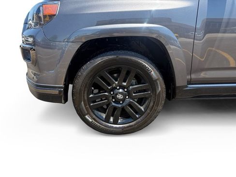 Used 2019 Toyota 4Runner Limited AWD/4WD image 9