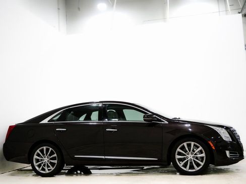 Used 2015 Cadillac XTS Premium image 5