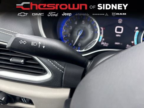 Used 2024 Chrysler Pacifica Touring-L w/ Road Tripper Package image 57