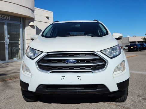 Used 2020 Ford EcoSport SE w/ SE Convenience Package image 2