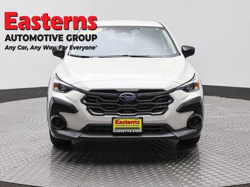 Used 2024 Subaru Crosstrek 2.0i AWD/4WD image 2