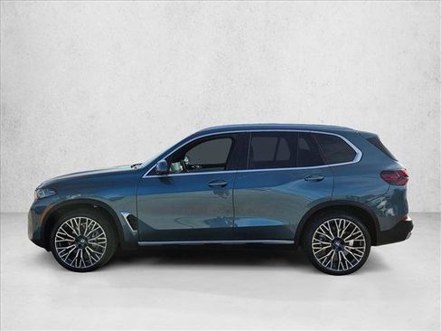 New 2026 BMW X5 sDrive40i w/ Climate Comfort Package image 5