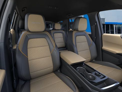 New 2026 Chevrolet Equinox ACTIV AWD/4WD image 16