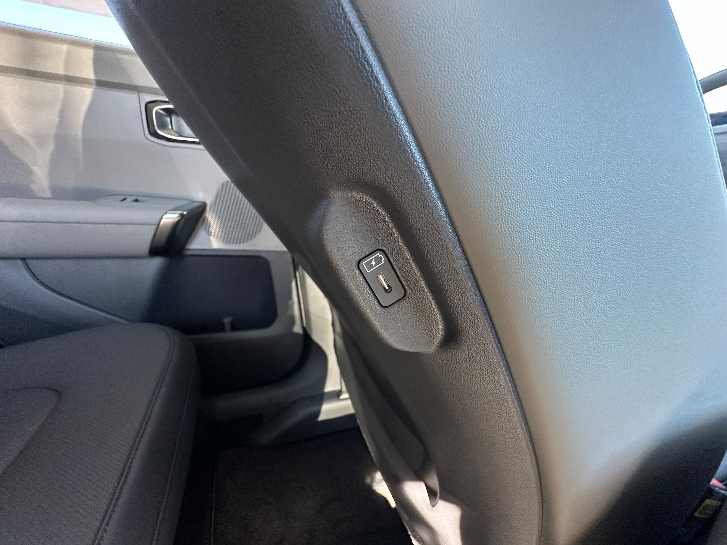 New 2027 Kia Seltos EX AWD/4WD image 16