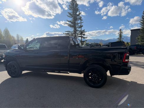 Used 2020 RAM 3500 Limited AWD/4WD image 13