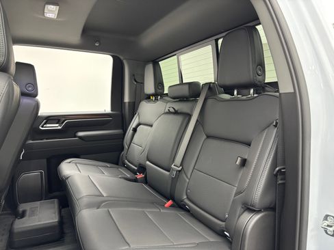 New 2026 GMC Sierra 2500 Denali w/ Denali Reserve Package AWD/4WD image 46
