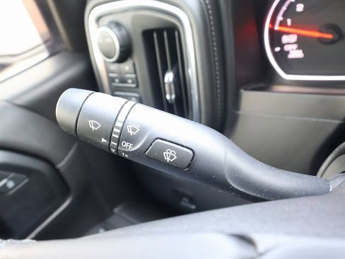 Used 2020 Chevrolet Silverado 1500 LT Trail Boss image 17