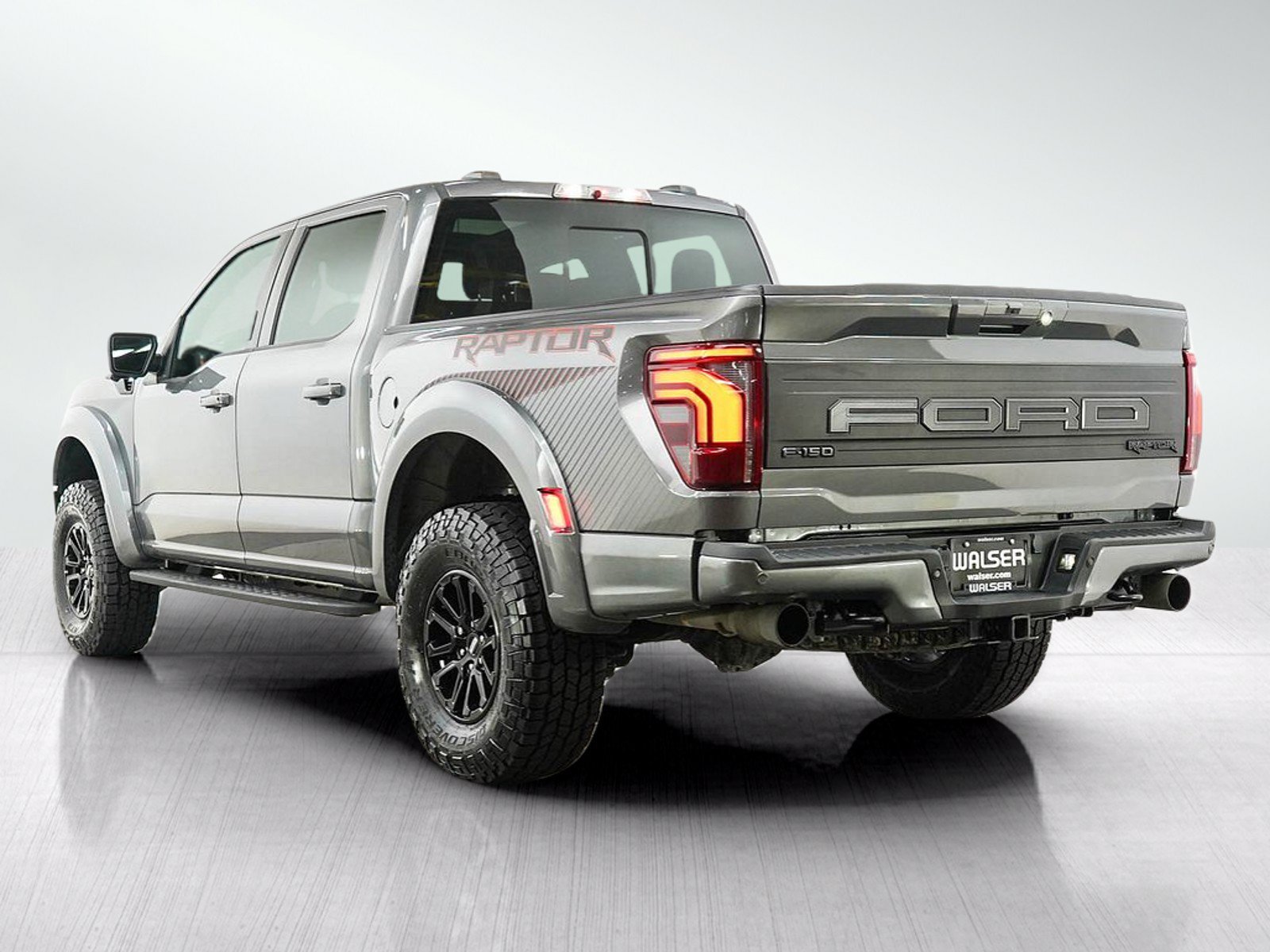 Used 2024 Ford F150 Raptor AWD/4WD image 5