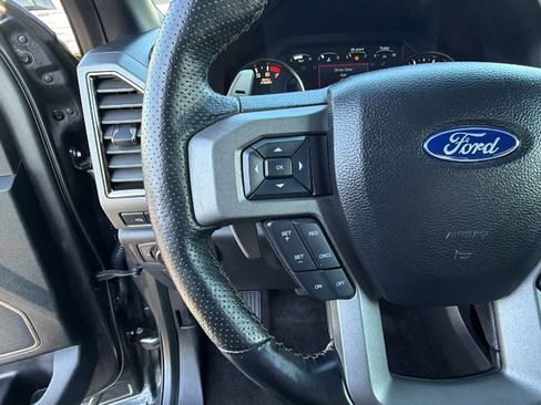 Used 2018 Ford F150 Raptor w/ Equipment Group 802A Luxury AWD/4WD image 19
