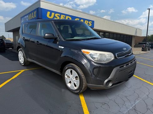 Used 2015 Kia Soul FWD image 4