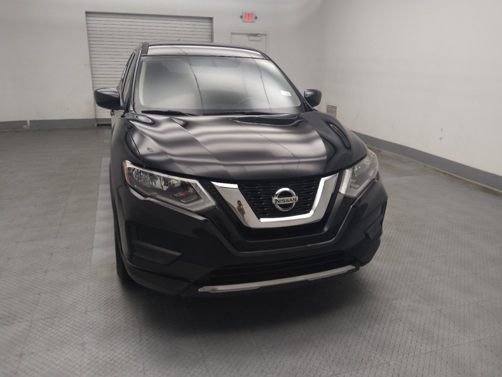 Used 2017 Nissan Rogue S AWD/4WD image 14