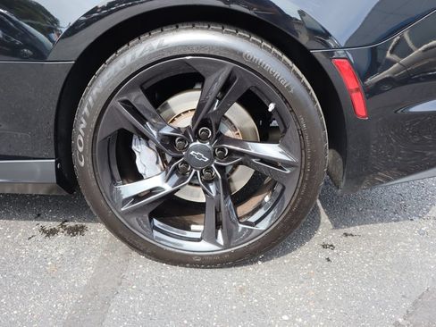 Used 2022 Chevrolet Camaro SS RWD image 31