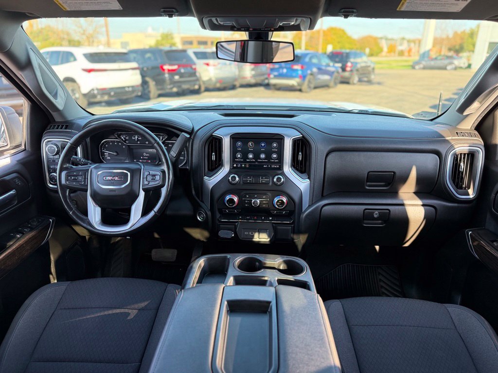 Used 2022 GMC Sierra 1500 Elevation AWD/4WD image 3