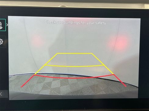 Certified 2024 Kia Sorento LX image 14