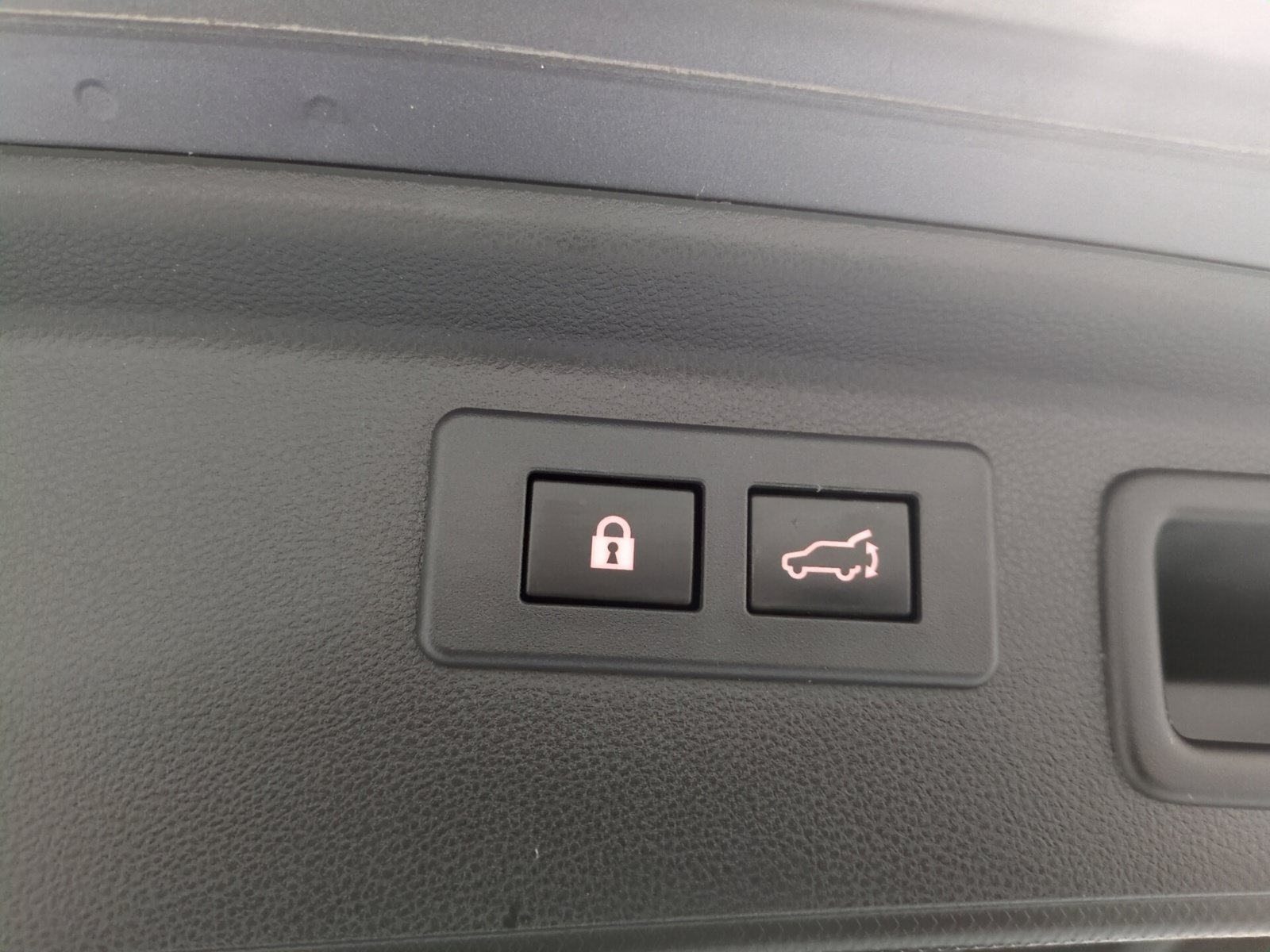 Used 2019 Subaru Forester Limited AWD/4WD image 14