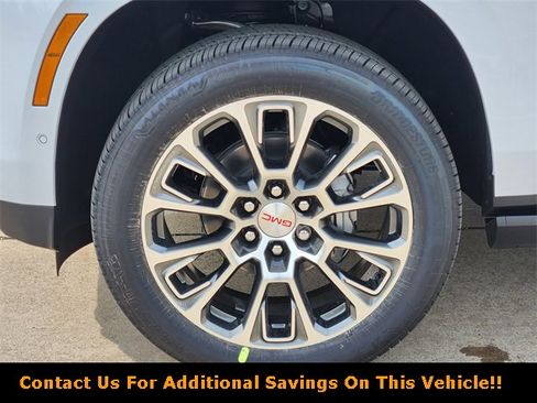 New 2026 GMC Yukon XL Denali w/ Sun & Power Step Package image 7