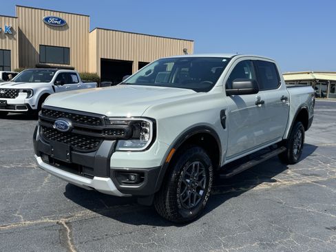 Used 2024 Ford Ranger XLT w/ FX4 Off-Road Package AWD/4WD image 2