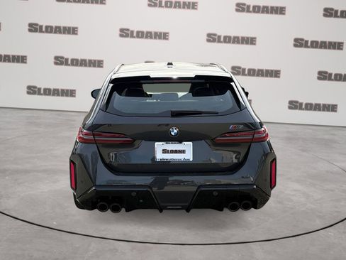 New 2026 BMW M5 Touring image 4